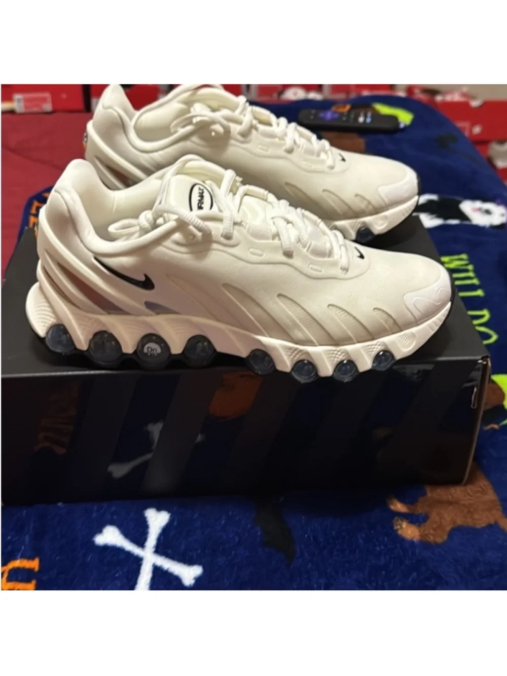 Women’s Nike Air Max DN8 Cream/Off-White Casual Sneakers